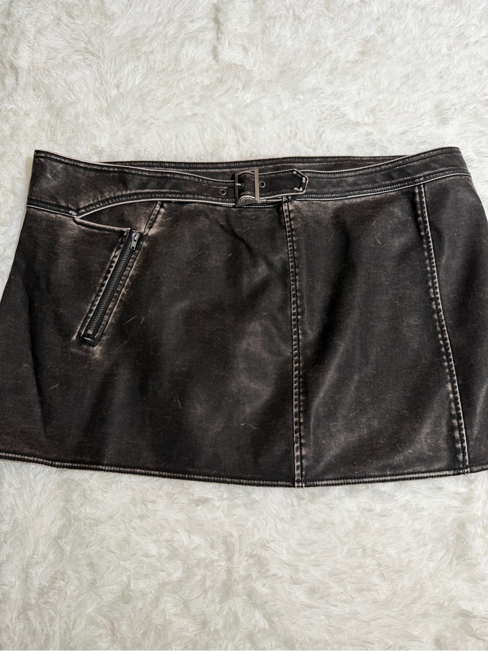 NWT H&M Size 20 Black Faux Leather-Look Mini Skirt with Zip Pocket Belt Biker